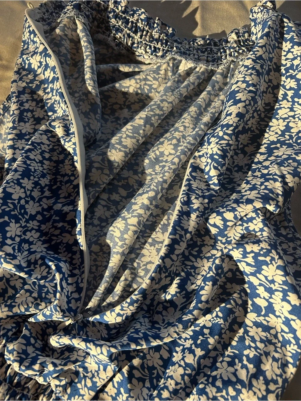 N/A blue floral
